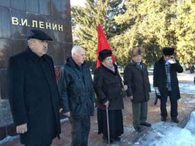 «Ленин жил, Ленин жив, Ленин будет жить» — этот лозунг актуален сейчас?