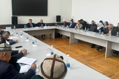 Состоялся научный круглый стол на тему «100 лет Кыргызской АССР: опыт и перспективы»