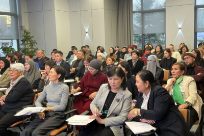 Асель Чынбаева обсудила пилотирование ваучерного механизма в дошкольном образовании