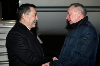 Президент Садыр Жапаров прибыл с рабочим визитом в Россию