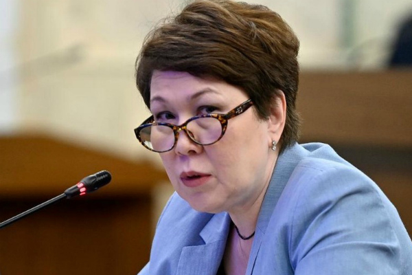 Гуля Кожокулова: В парламенте Кыргызстана выступаю на русском языке в знак уважения к людям разных национальностей